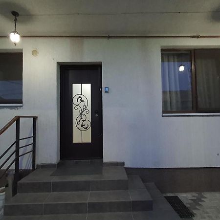 Pensiune Fundeni- Dragonul Rosu Bucureşti Ngoại thất bức ảnh