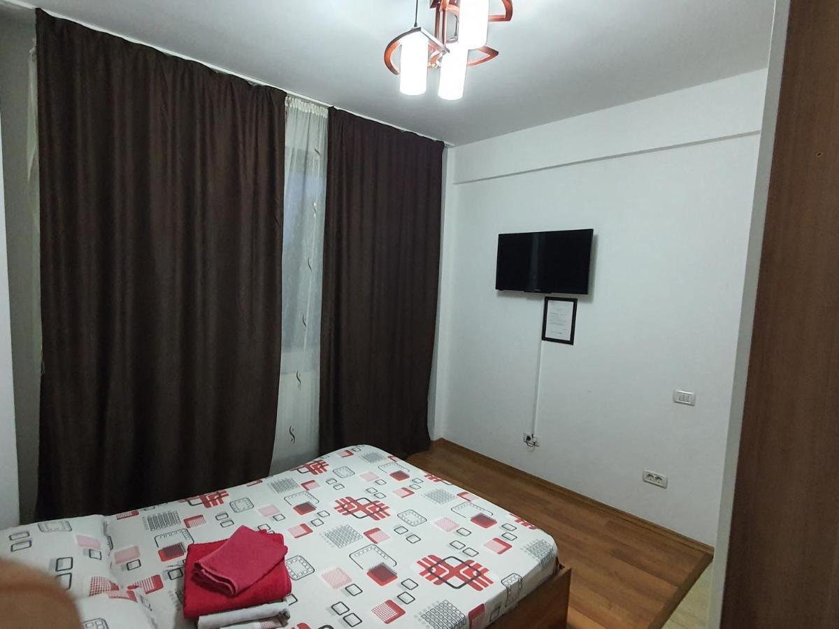 Pensiune Fundeni- Dragonul Rosu Bucureşti Ngoại thất bức ảnh