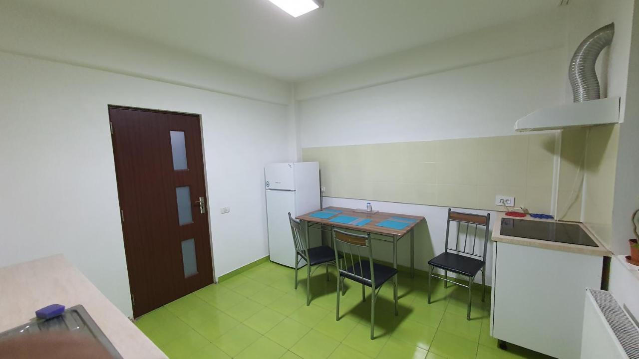 Pensiune Fundeni- Dragonul Rosu Bucureşti Ngoại thất bức ảnh